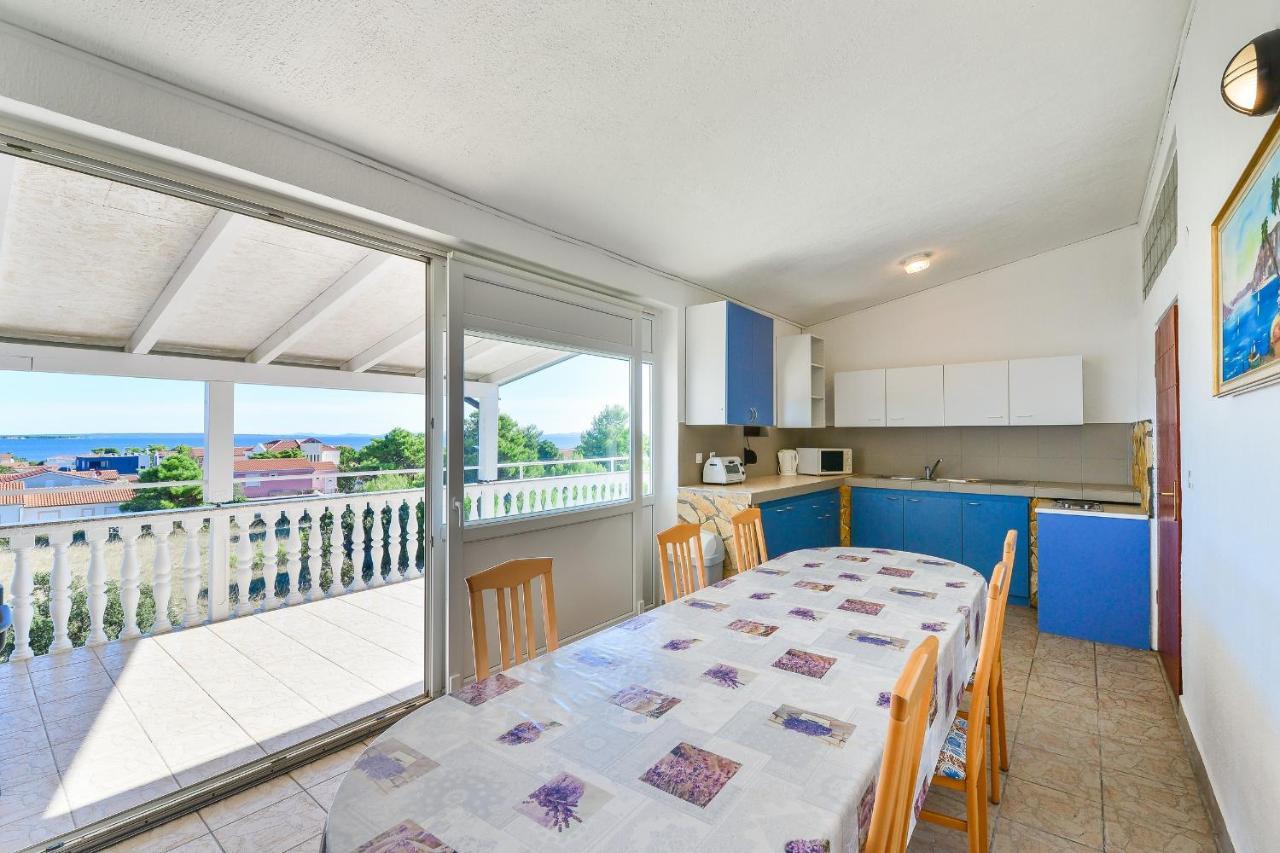 Apartments Gogoljak Vir Exteriör bild
